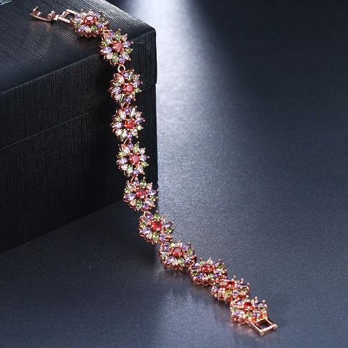 Flower Cubic Zirconia Chain Link Bracelet - Display 4