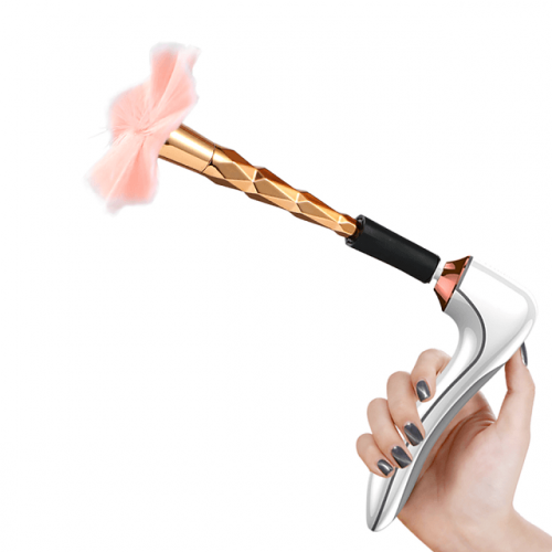 Rechargeable Makeup Brush Cleaner - In Action