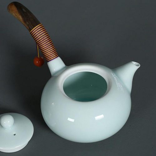 Wooden Handle Porcelain Teapot - Display 2