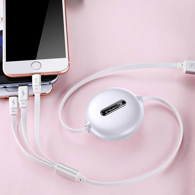 3 in 1 Retractable Charging Cable - Display 2